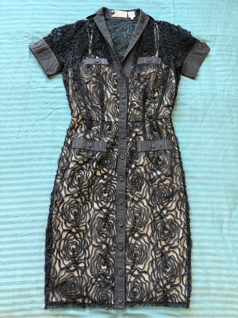 Byron Lars Beauty Mark Black 3D Rose Appliqué Lace Button Front Dress Size 4